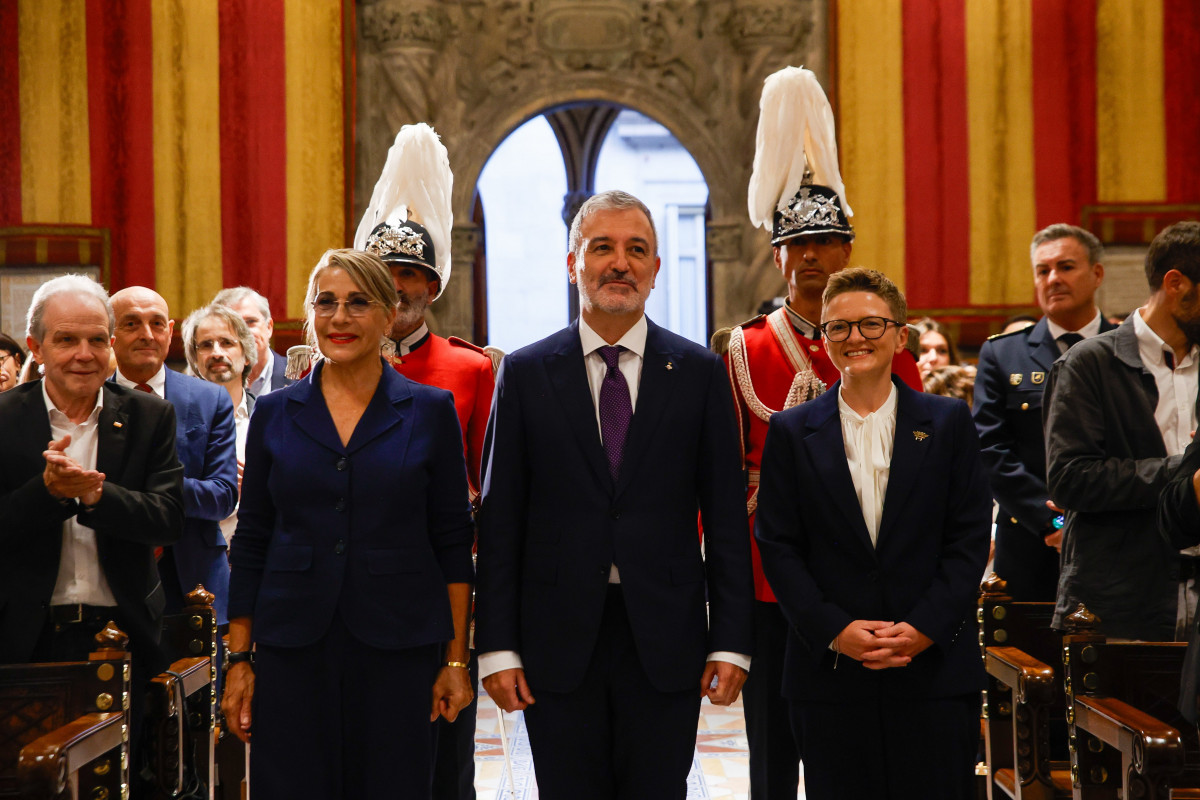 EuropaPress 6977045 actriz emma vilarasau alcalde barcelona jaume collboni alcaldesa manchester