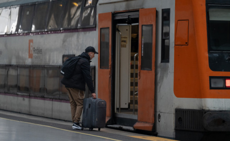 Renfe y el Govern refuerzan los autobuses directos entre La Garriga y Barcelona por el corte de la R3