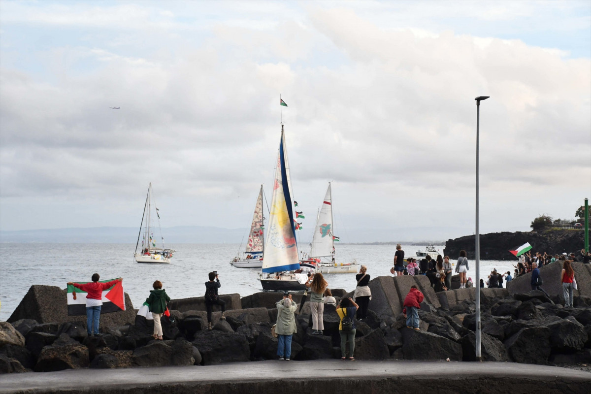 EuropaPress 6995772 september 27 2025 catania flotilla of boats leaves the port of san giovanni