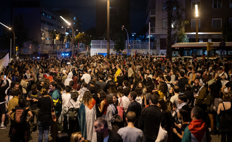 Ada Colau y Greta Thunberg han sido detenidas por el Ejército de Israel tras el abordaje a la Flotilla