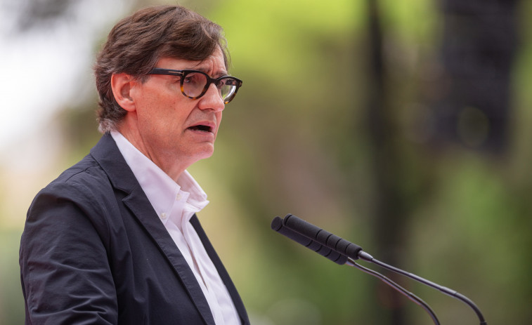 Salvador Illa coordina con el Gobierno español y familiares para asistir a los catalanes atrapados en la misión humanitaria