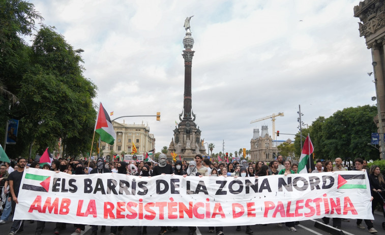 VÍDEO | Barcelona paralizada: miles protestan contra el bloqueo israelí y cortan la Ronda Litoral