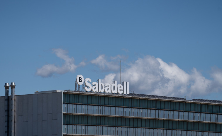 David Martínez desmiente rumores sobre acuerdo secreto con BBVA en la OPA de Sabadell