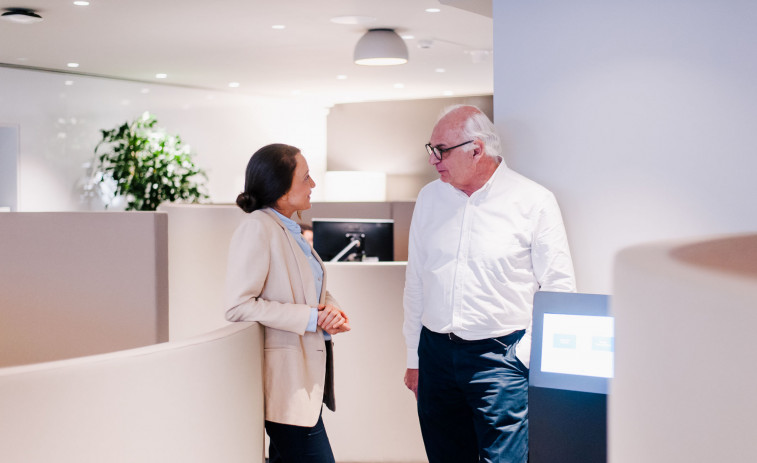 CaixaBank lanza un servicio integral para tramitar ayudas de la Ley de Dependencia