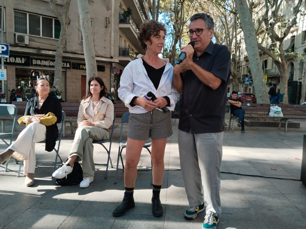 Ada Vilaró con el director de la Sala Becket (1)