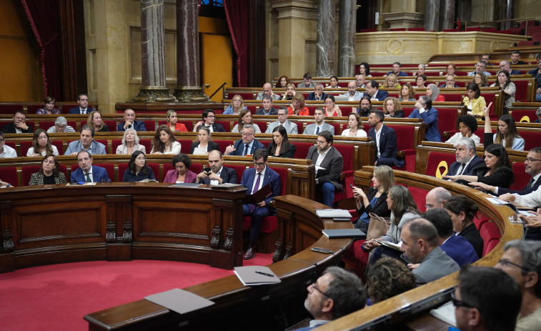 El Parlament debatirá sobre un fondo extraordinario para entes locales y otro de transición nuclear