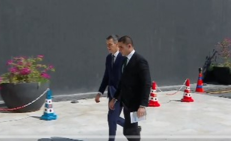 España en la Cumbre de la Paz: Sánchez llega a Sharm el-Sheikh para la firma del Acuerdo Histórico