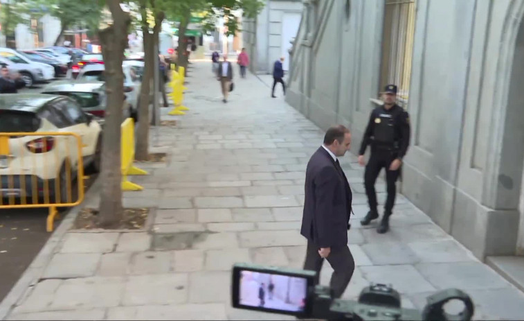 Vídeo: Ábalos rechaza declarar ante el juez mientras que las acusaciones populares piden prisión
