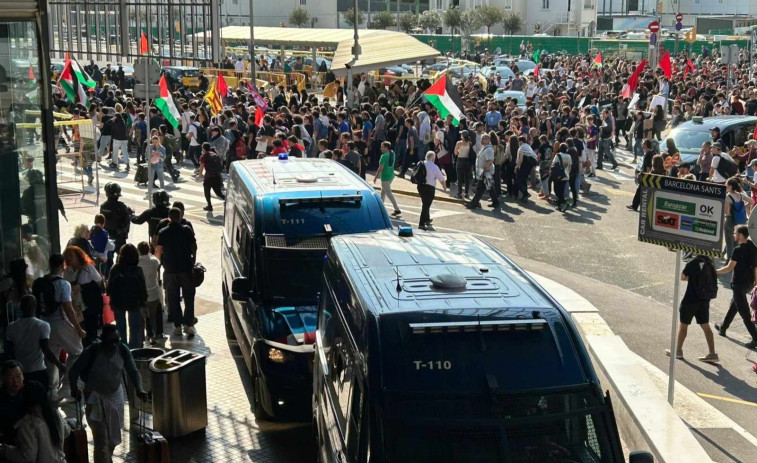 ERC, Comuns y CUP piden explicaciones al Govern por el uso de gas pimienta contra la manifestación pro-Palestina