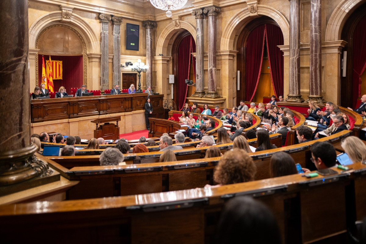 EuropaPress 6514390 hemiciclo parlament catalunya sesion control presidente generalitat