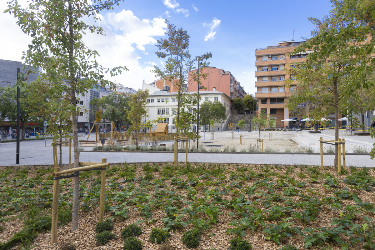 La plaza de la Bòbila.