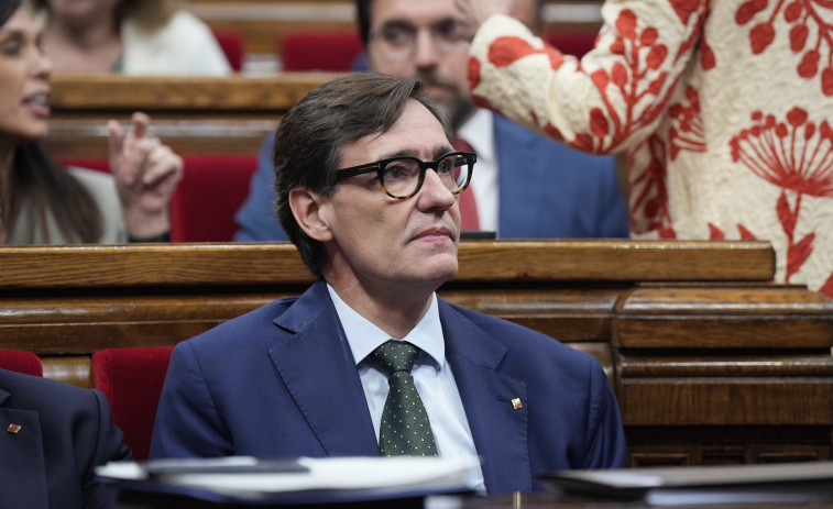 Los Comuns desafían a Illa: sin regulación de la vivienda no hay presupuestos