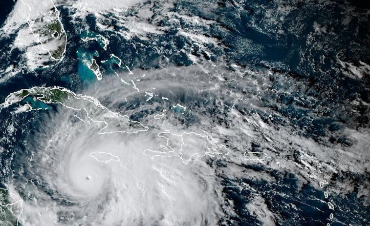 Vídeo: Las brutales imágenes que ha dejado el huracán Melissa, que ya se ha cobrado tres víctimas mortales