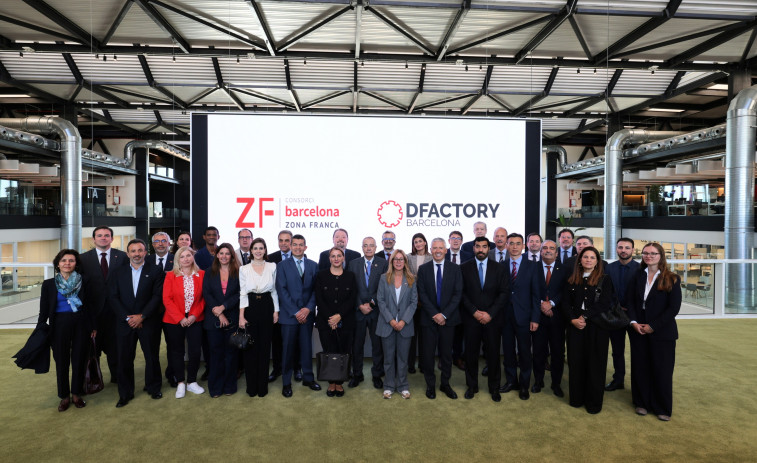 El CZFB presenta a 30 consulados su proyecto Distrito 4.0 y la ampliación de DFactory Barcelona