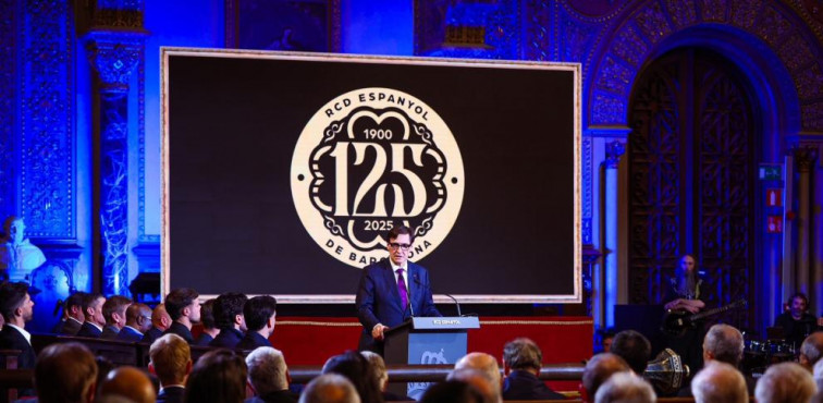 El Salvador Illa más perico celebra el 125 aniversario del Espanyol: 