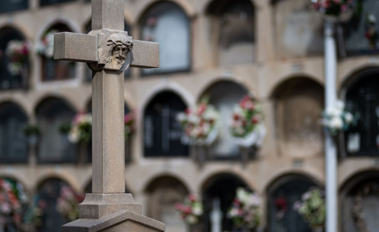 Girona activa un dispositivo especial para Todos los Santos: horarios ampliados y personal de apoyo en los cementerios municipales