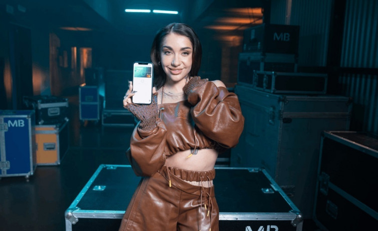 La cantante argentina María Becerra, nueva embajadora de la tarjeta para viajar de Imagin