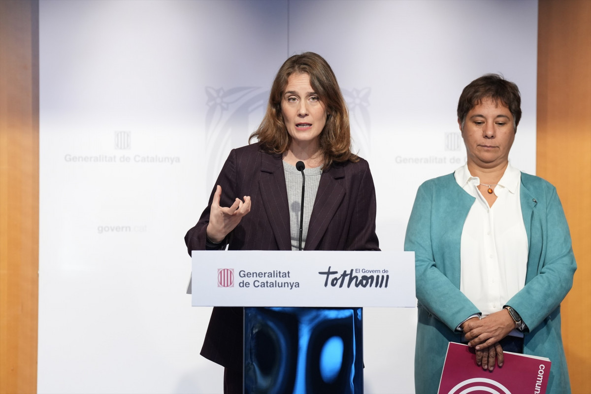 EuropaPress 7059870 presidenta comuns parlament jessica albiach rueda prensa reunion materia (1)