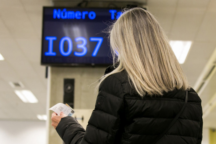 ¿Fin a pedir cita previa? El Parlament aprobará una medida para acabar con este molesto trámite