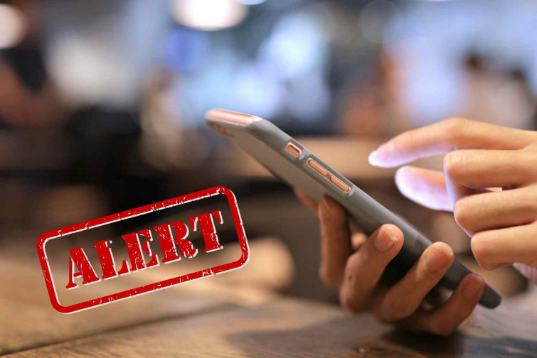 Mandan una alerta a los móviles por las lluvias torrenciales en Catalunya: “Extremad las precauciones”