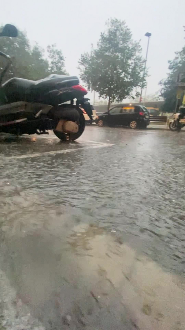 El temporal en Catalunya provoca 527 llamadas al 112 y 134 avisos a los Bombers hasta las 9:30 horas