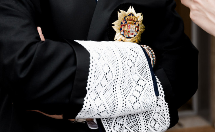 La Generalitat prepara incentivos y becas para atraer nuevas promociones judiciales en Catalunya