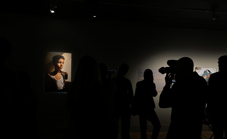 La historia global en un instante : El World Press Photo 2025 llega a Barcelona