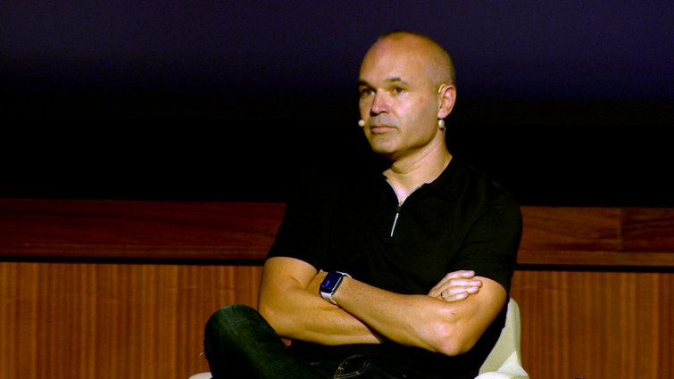 Abren una investigación a Andrés Iniesta en Perú por presunta estafa millonaria