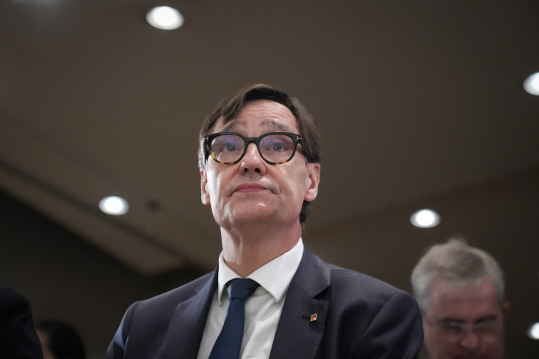 Salvador Illa sigue en la UCI, estable y en contacto con los acontecimientos de Adamuz