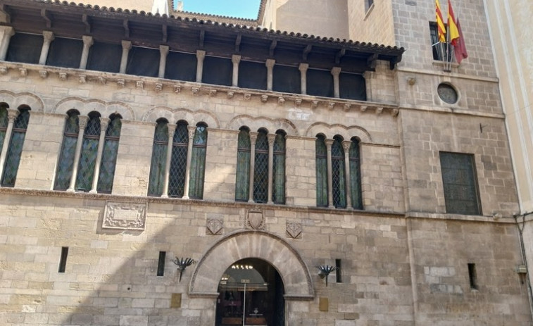 Lleida retira al presunto autor de un doble crimen machista una condecoración que le otorgó en 2015