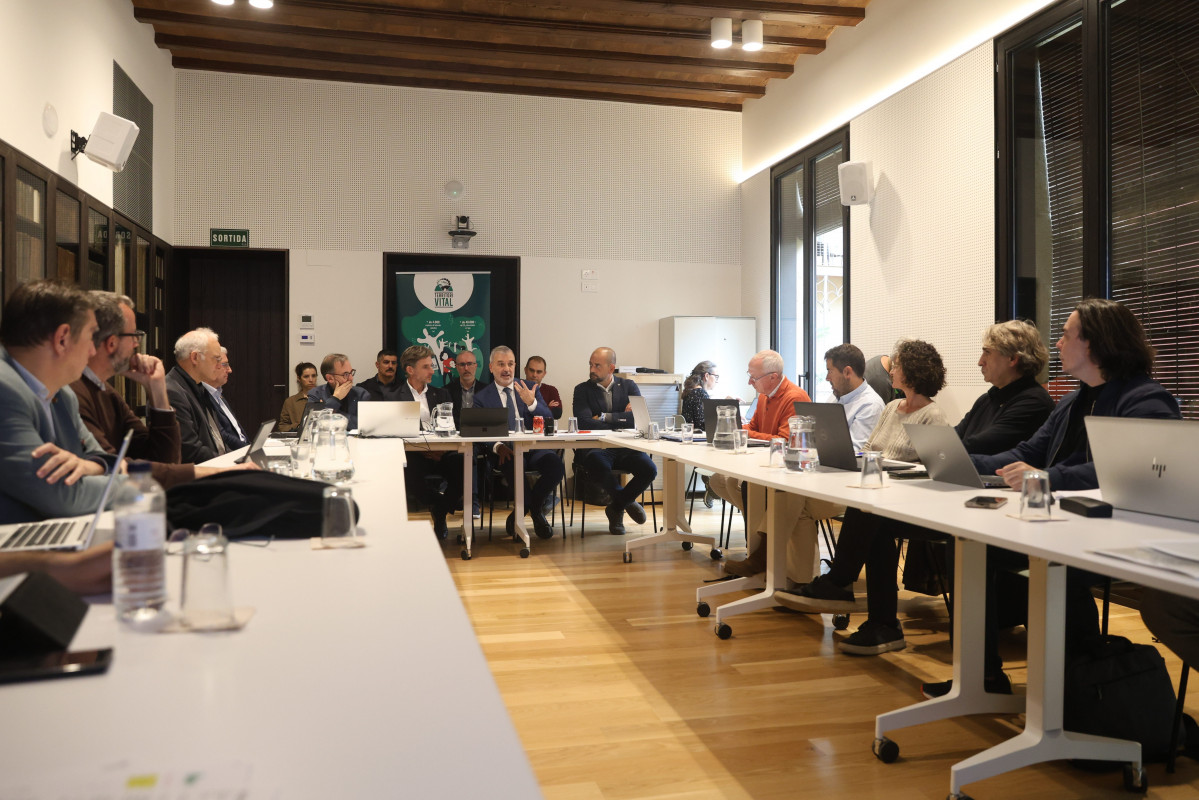 20251113143523 C79A3481 01