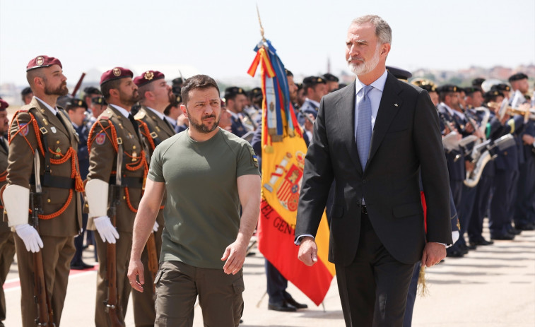 Zelenski se reúne con Felipe VI y Pedro Sánchez para fortalecer el apoyo de España a Ucrania