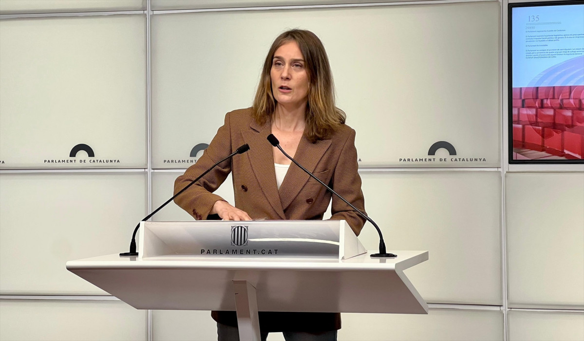 EuropaPress 7114024 presidenta comuns parlament jessica albiach rueda prensa parlament jueves (1)