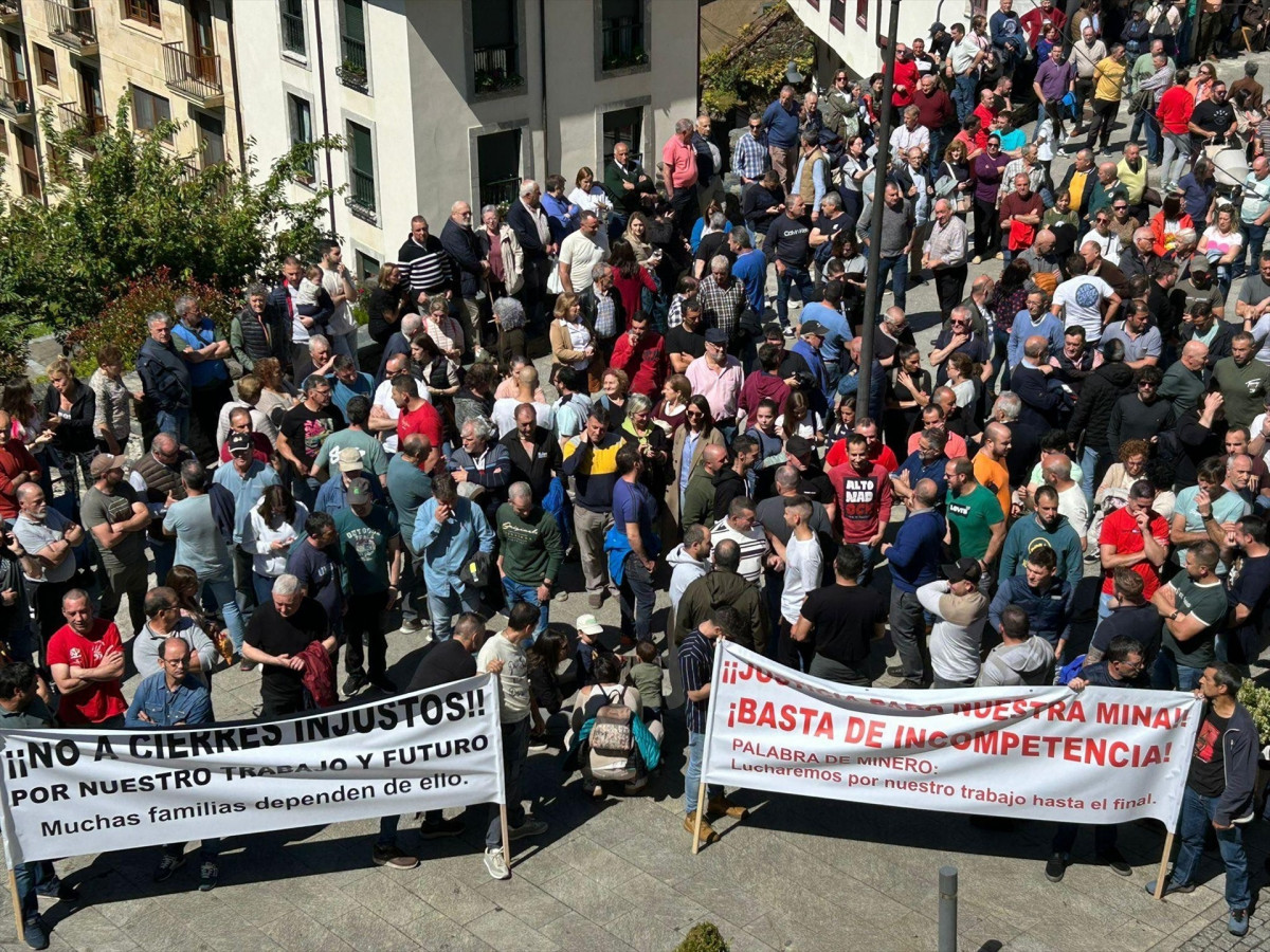 EuropaPress 7116940 protesta trabajadores mina venga rengos cangas narcea