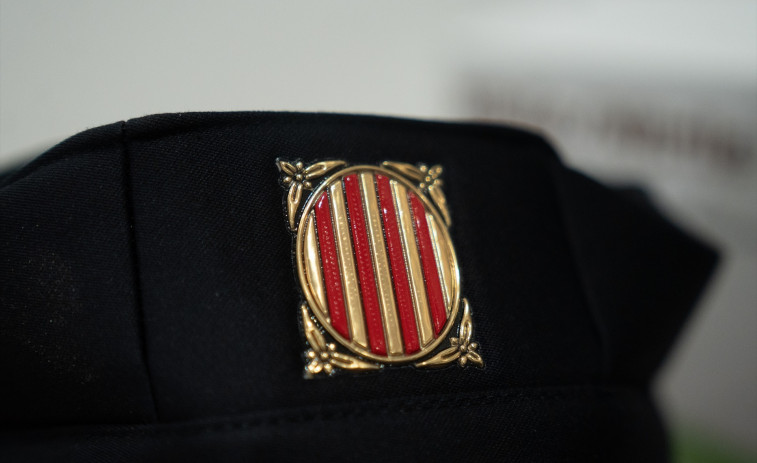 Muere un hombre al caerle encima una carretilla elevadora en Castellbisbal