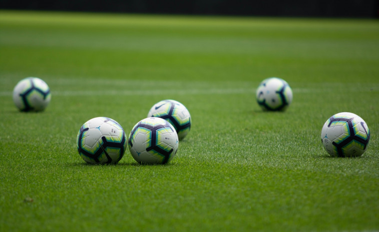 Telefónica y DAZN renuevan los derechos de LaLiga hasta 2032 por 5.250 millones