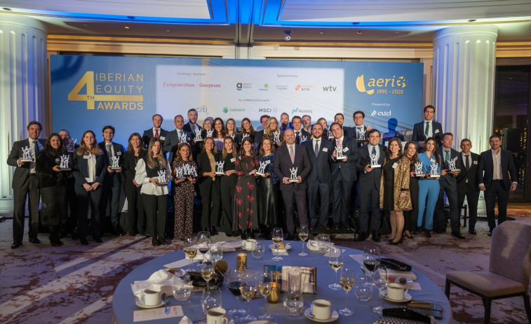 CaixaBank, Sacyr y Grenergy ganan los premios de AERI por sus áreas de relación con inversores