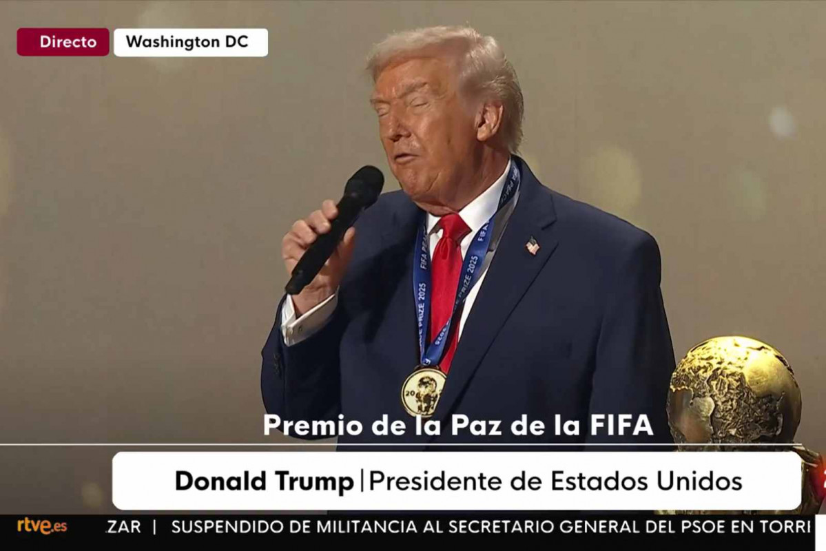 Donald Trump tras recibir el premio Fifa de la Paz
