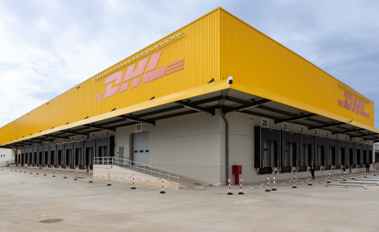 Dentro del hub de DHL Express en el aeropuerto: descubré cómo se moverá la logística exprés estas navidades