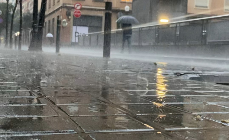 Cambio de tiempo en Barcelona: llega la lluvia y un ambiente más invernal