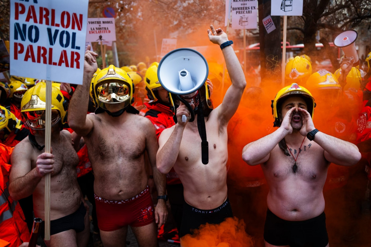 EuropaPress 7178886 bombers voluntaris critican maltrato generalitat conselleria interior