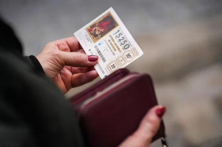 Los catalanes se gastan 52 euros en el Sorteo de Navidad