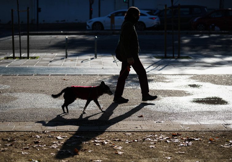 Una irrupción de aire frío sitúa a Catalunya en el centro del episodio invernal con frío, nieve y mar alterado