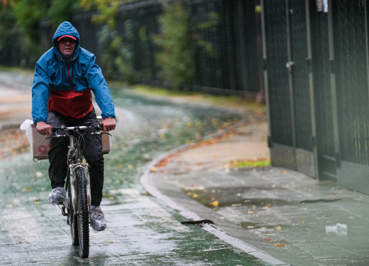 Un sábado invernal que despliega alertas meteorológicas por precipitaciones, rachas y mar agitada