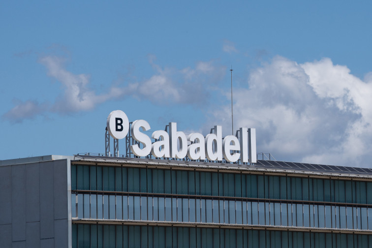 Banco Sabadell distribuye 370 millones de euros a accionistas como parte del dividendo de 2025
