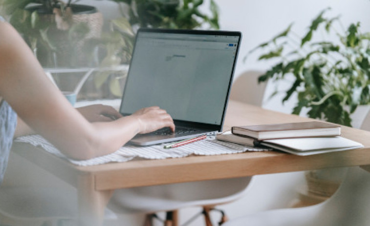 El Govern transformará todos los formularios de los trámites para hacerlos usables y accesibles