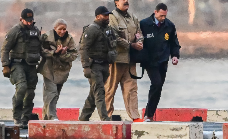 EEUU publica nuevas fotografías de Maduro y su mujer siendo trasladados al tribunal de Nueva York