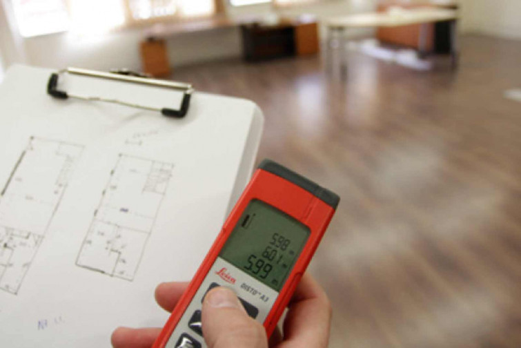 Los tasadores hipotecarios amplían su huelga y amenazan con paro indefinido