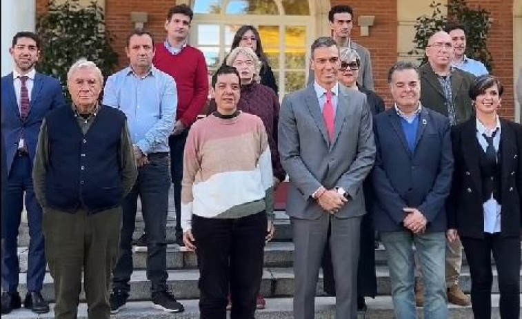 Vídeo: Sánchez escucha a las víctimas y pone rostro político a la reparación tras los abusos de la Iglesia