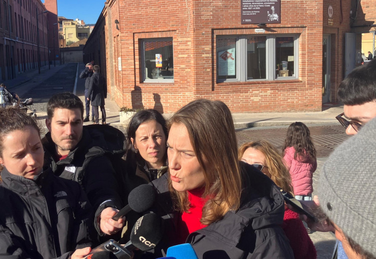 Albiach insta a Montero a actuar contra los paraísos fiscales del PP y garantizar la financiación justa